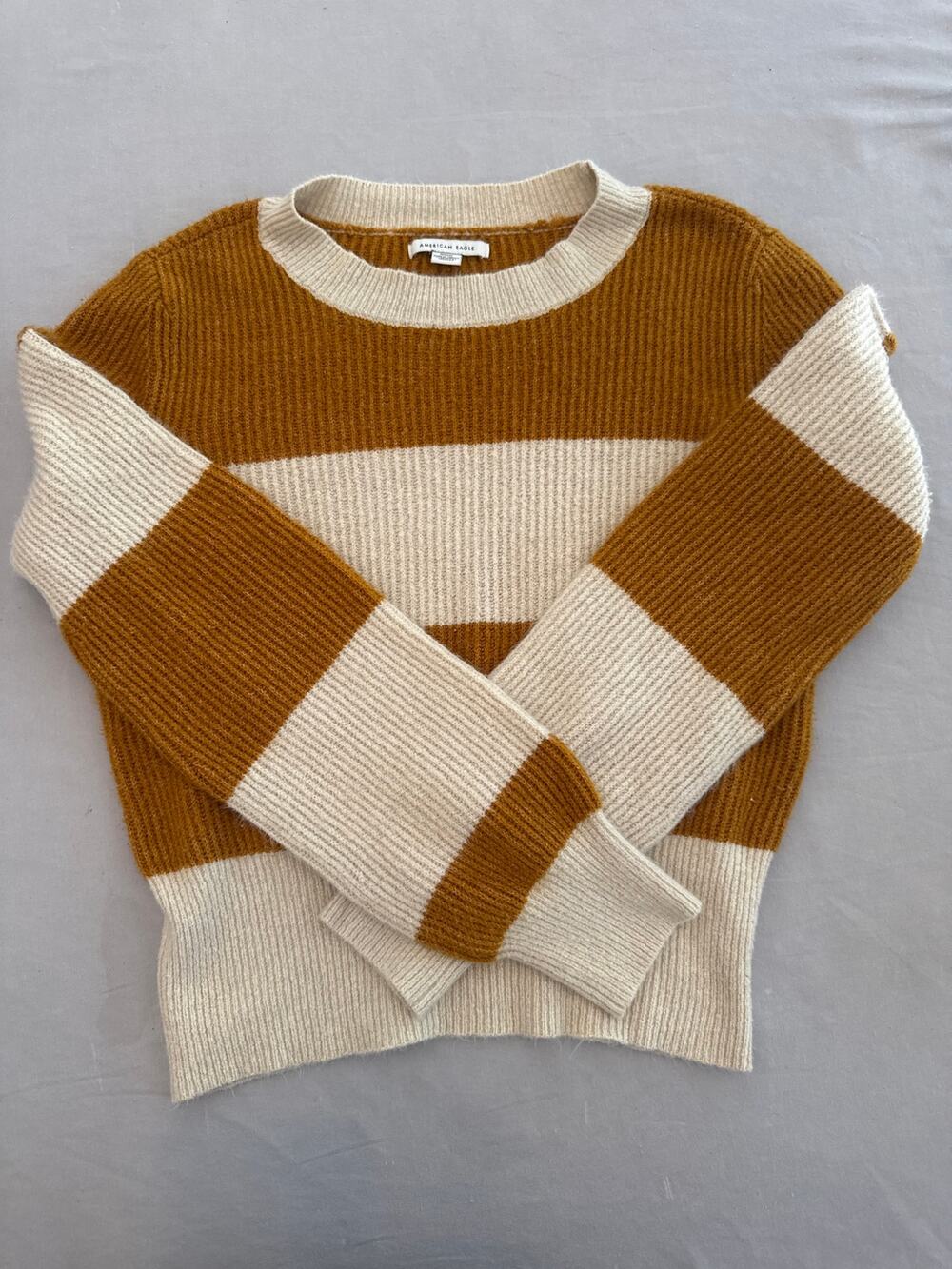 American Eagle Teen Sweater Cozy Casual Pullover Soft Knit Trendy Y2K